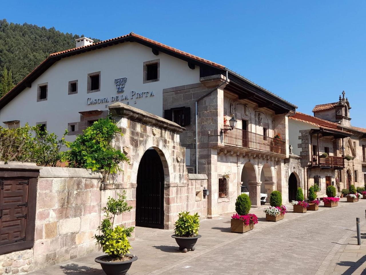 Casona De La Pinta - 2