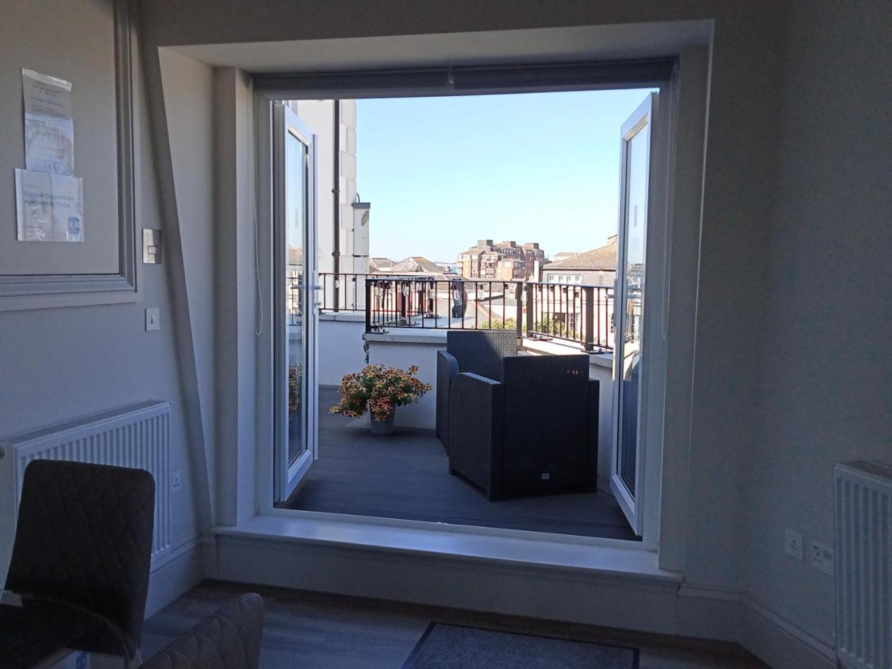Glorious Duplex Holiday Apartment By The Sea - 4