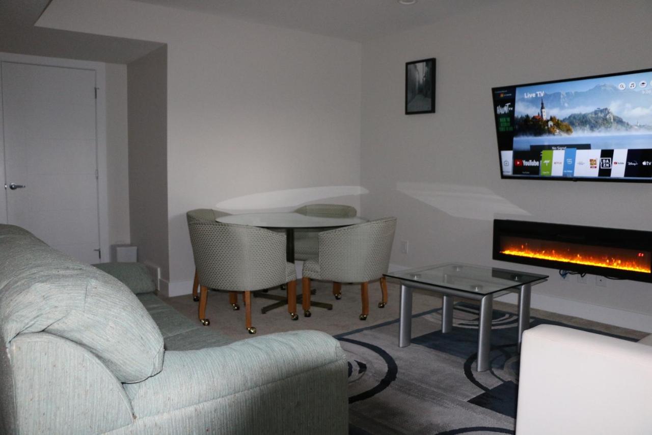 Guest Suite in Calgary photo 4