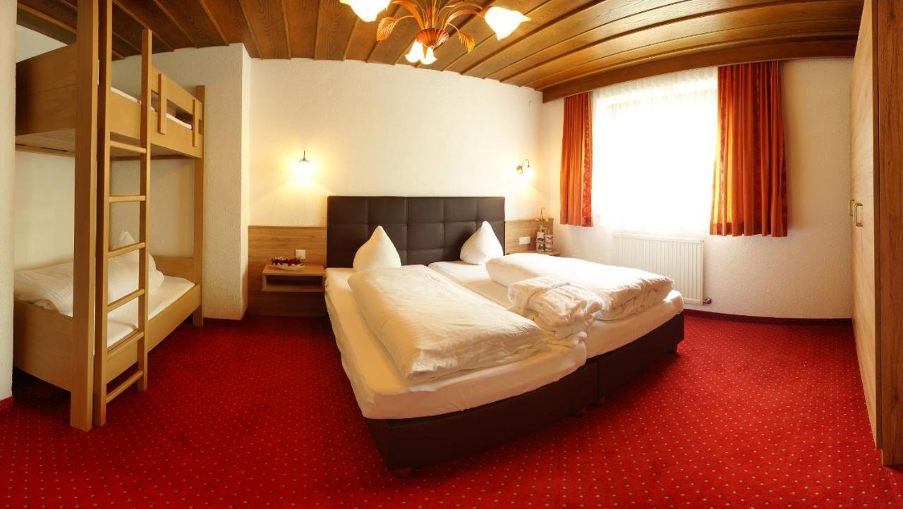 Kinderhotel Lärchenhof photo 2