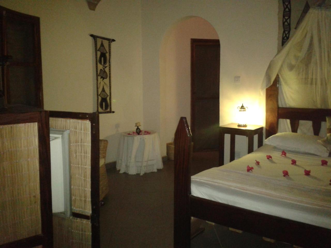 Mandinka Lodge photo 3