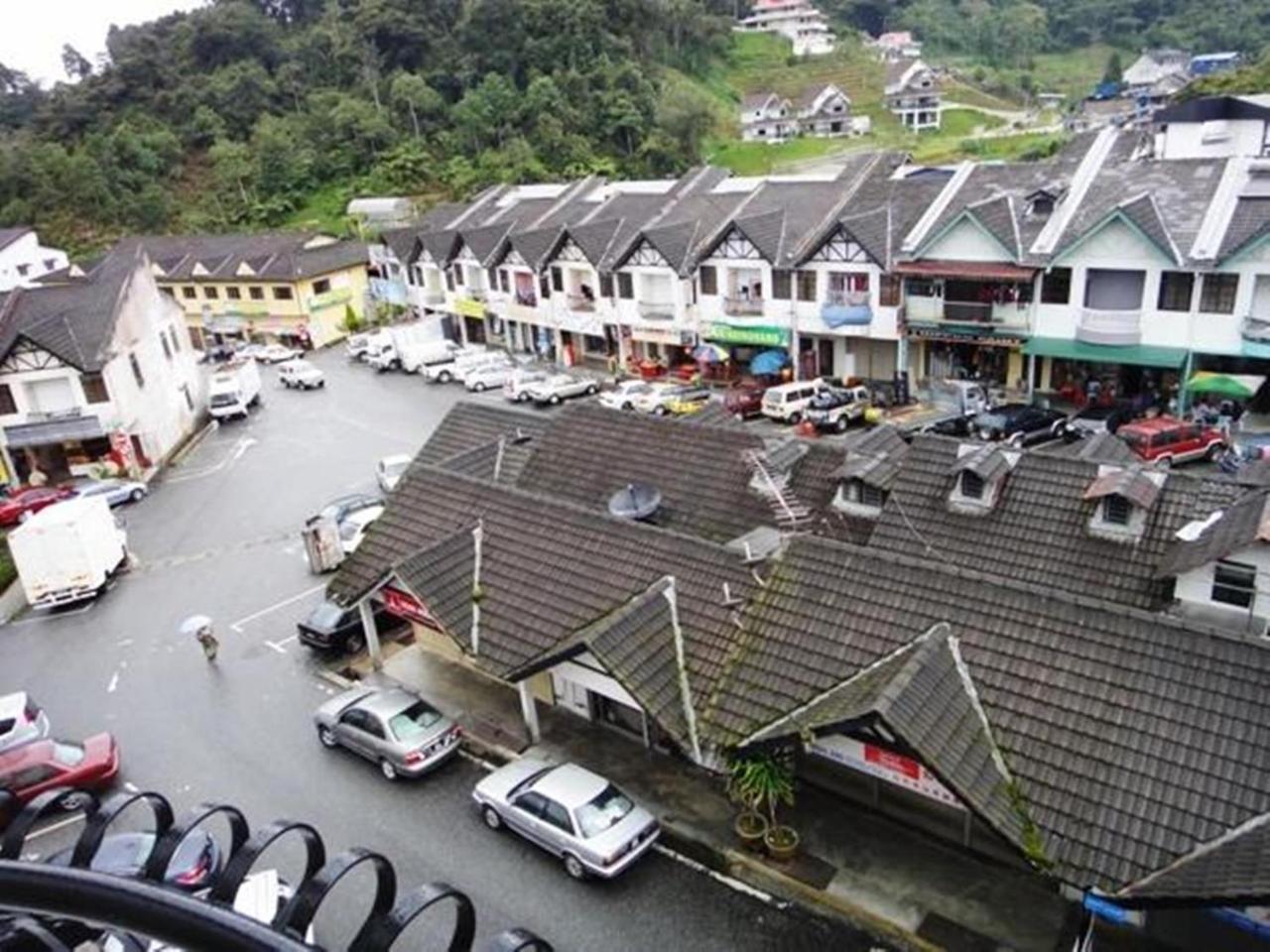Hotel Chua Gin