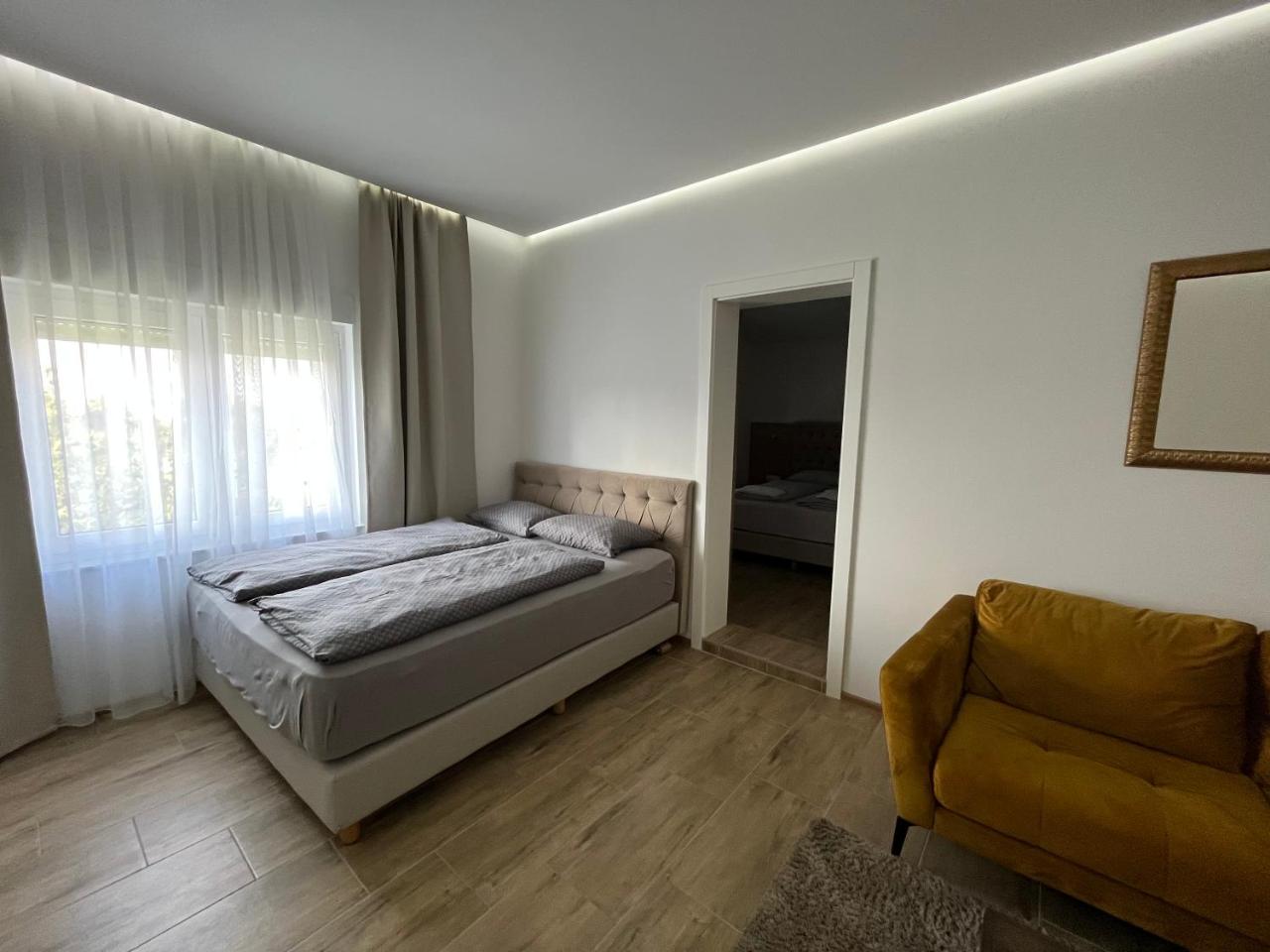 Evita Apartmani Šibovska - 3