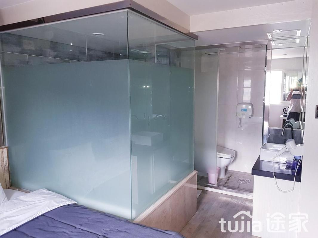 Photo - Cube Hotel