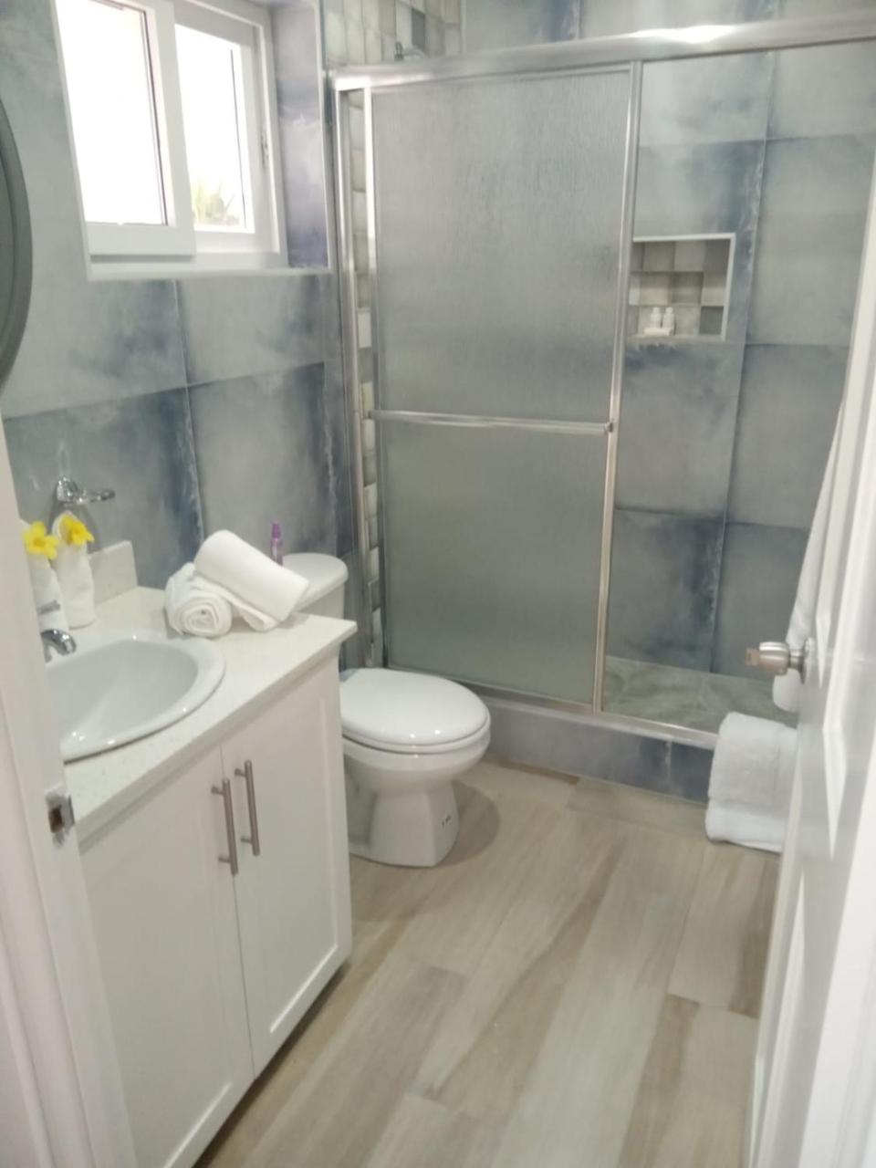 JemmRose Suites photo 2