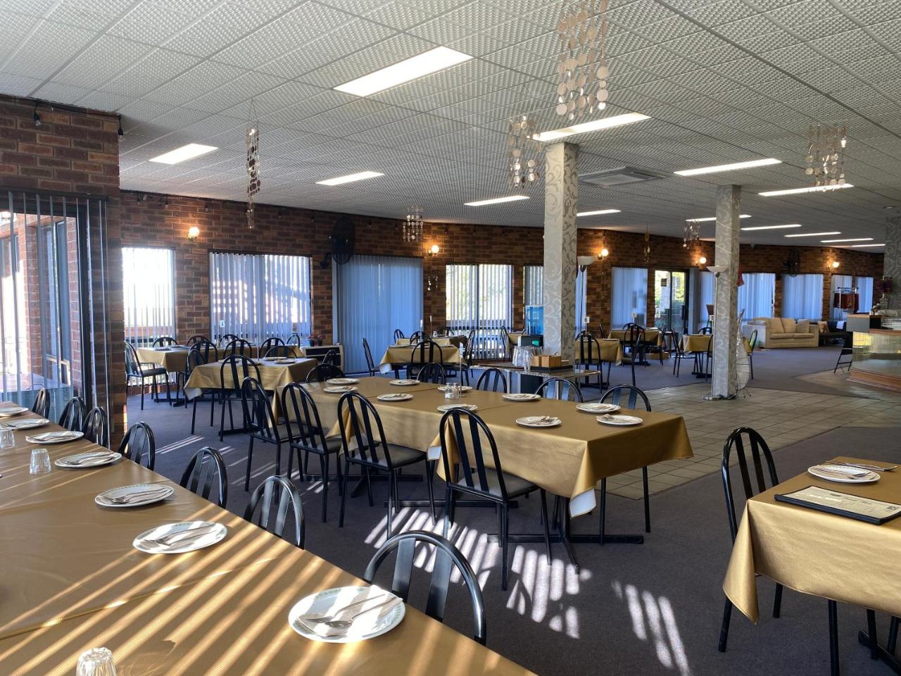 Mountain Creek Motel Bar & Restaurant photo 2