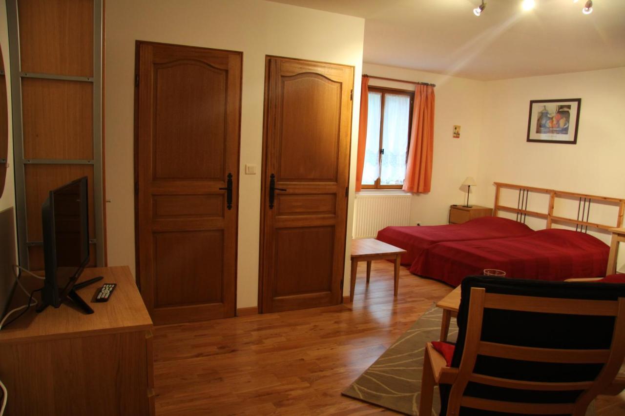 Hôtel Les Charmilles de Mormal photo 2