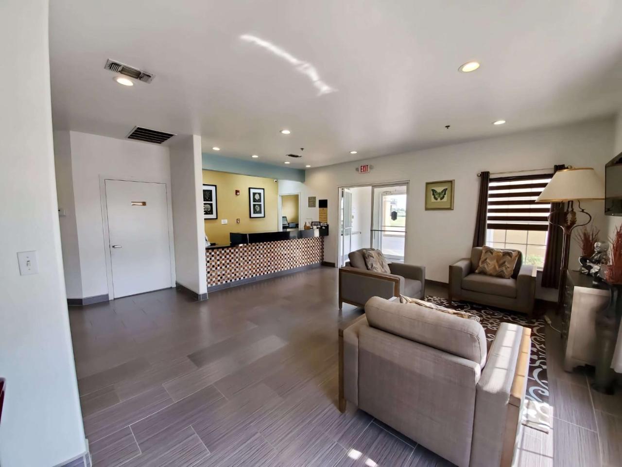 Scottish Inns & Suites - Forney East Dallas photo 4