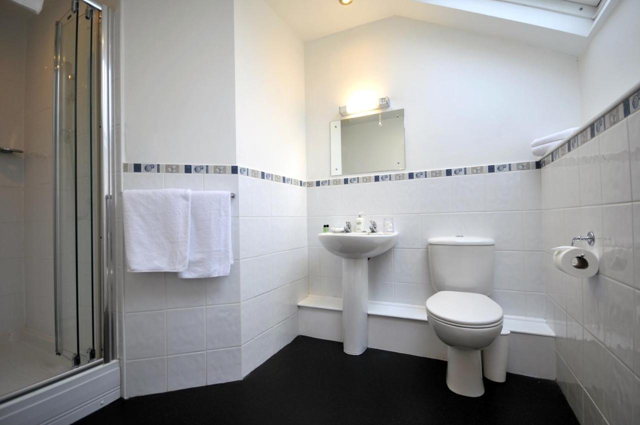 Foto - St John's Lodge Guest House incl off-site leisure club