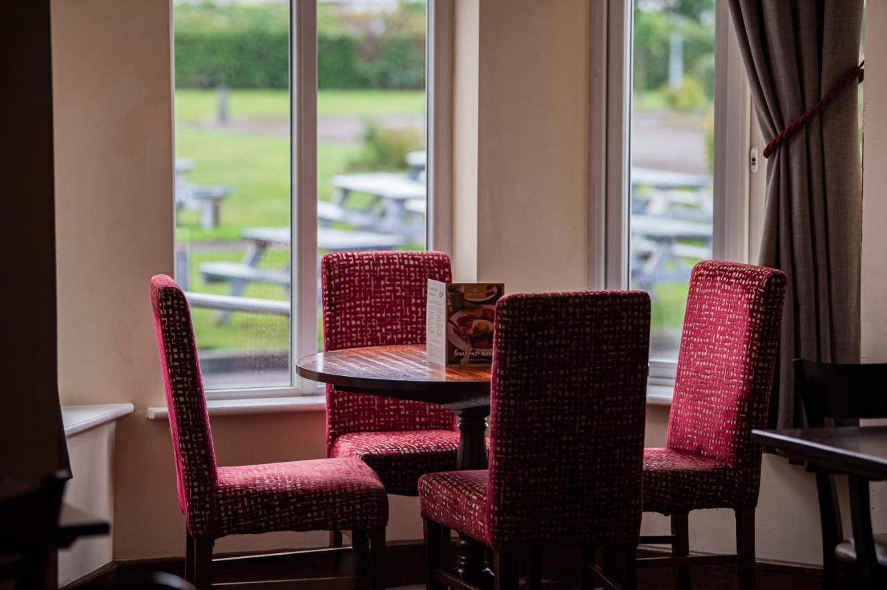 Foto - Highfield Hotel By Greene King Inn