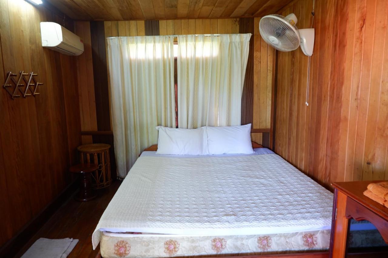 Song Lao Guesthouse photo 4