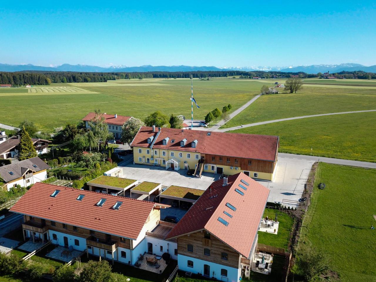 Landhotel & Gasthof Baiernrain