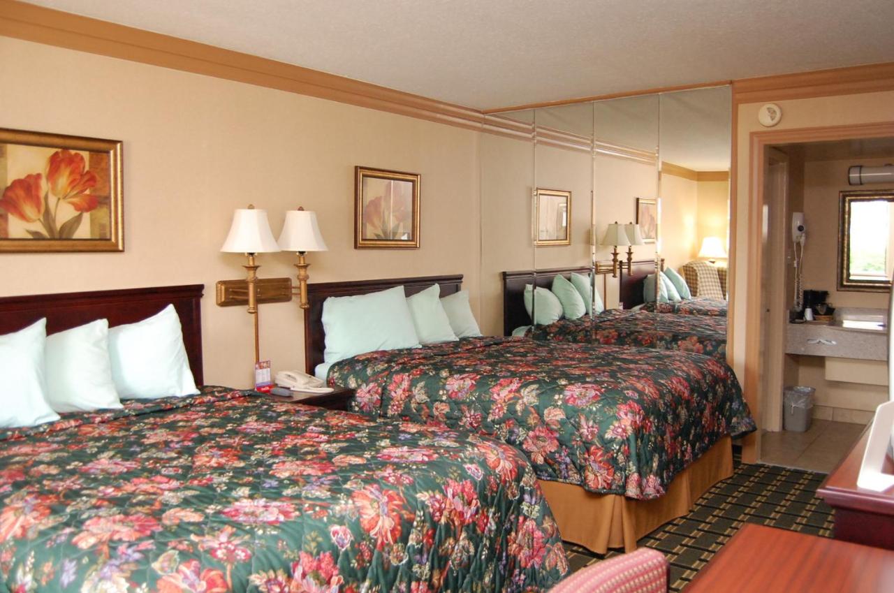 Executive Inn, Springdale photo 2