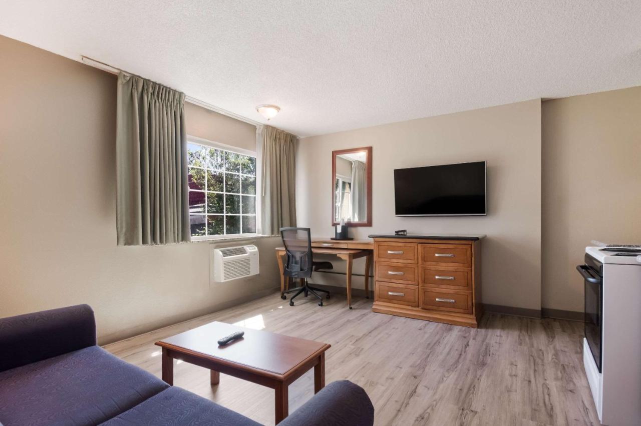 Foto - Rodeway Inn & Suites Hwy 217 & 26 W