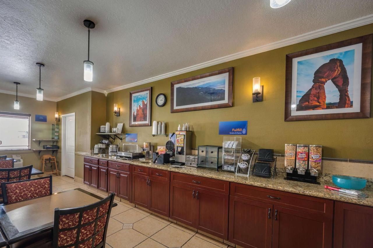 Photo - Best Western Richfield Inn
