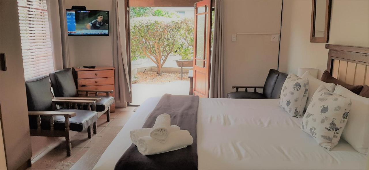 Tourist Lodge Gansbaai photo 3