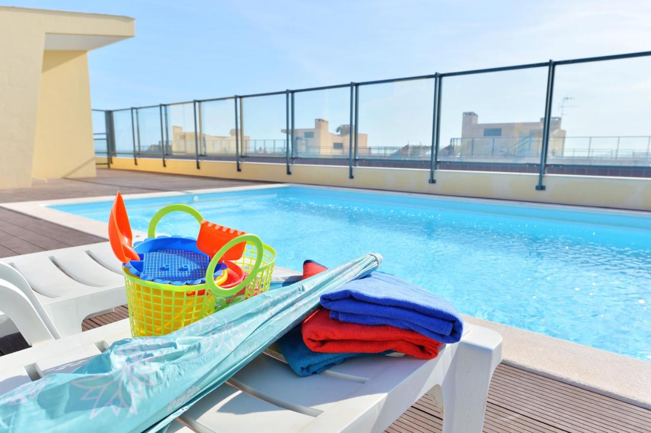 FLORIPES LUXURY APARTMENT with Pool on Rooftop - 2