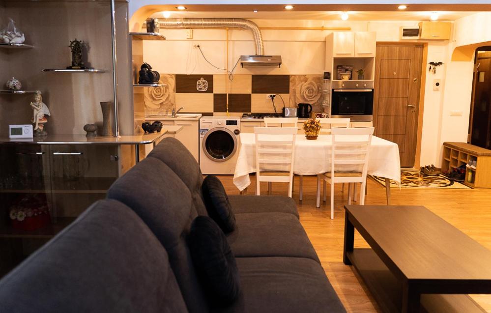 Bota Apartments - 6