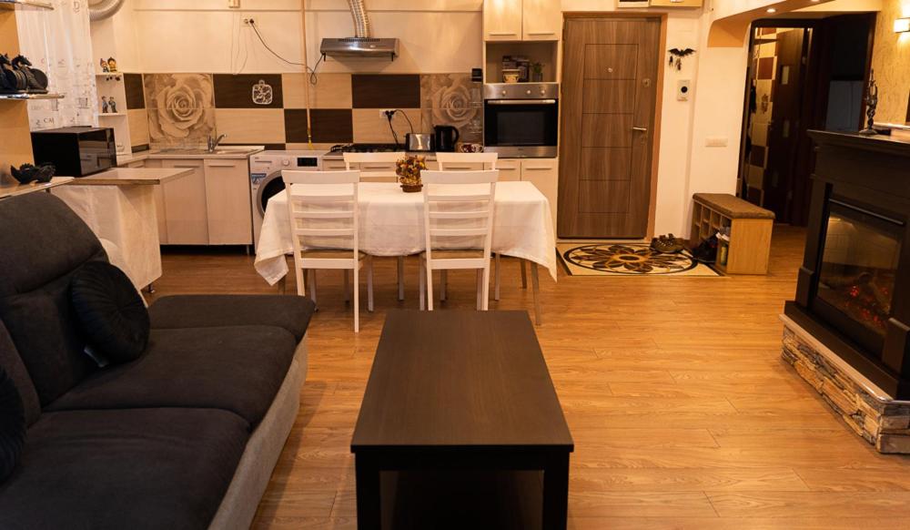 Bota Apartments - 3
