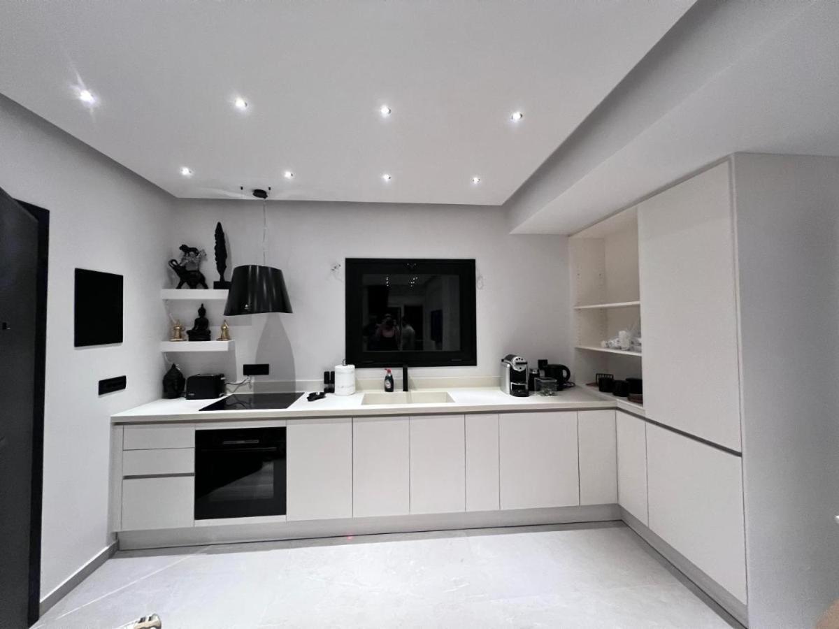 Lagonisi Luxury Apartment by the sea - 3