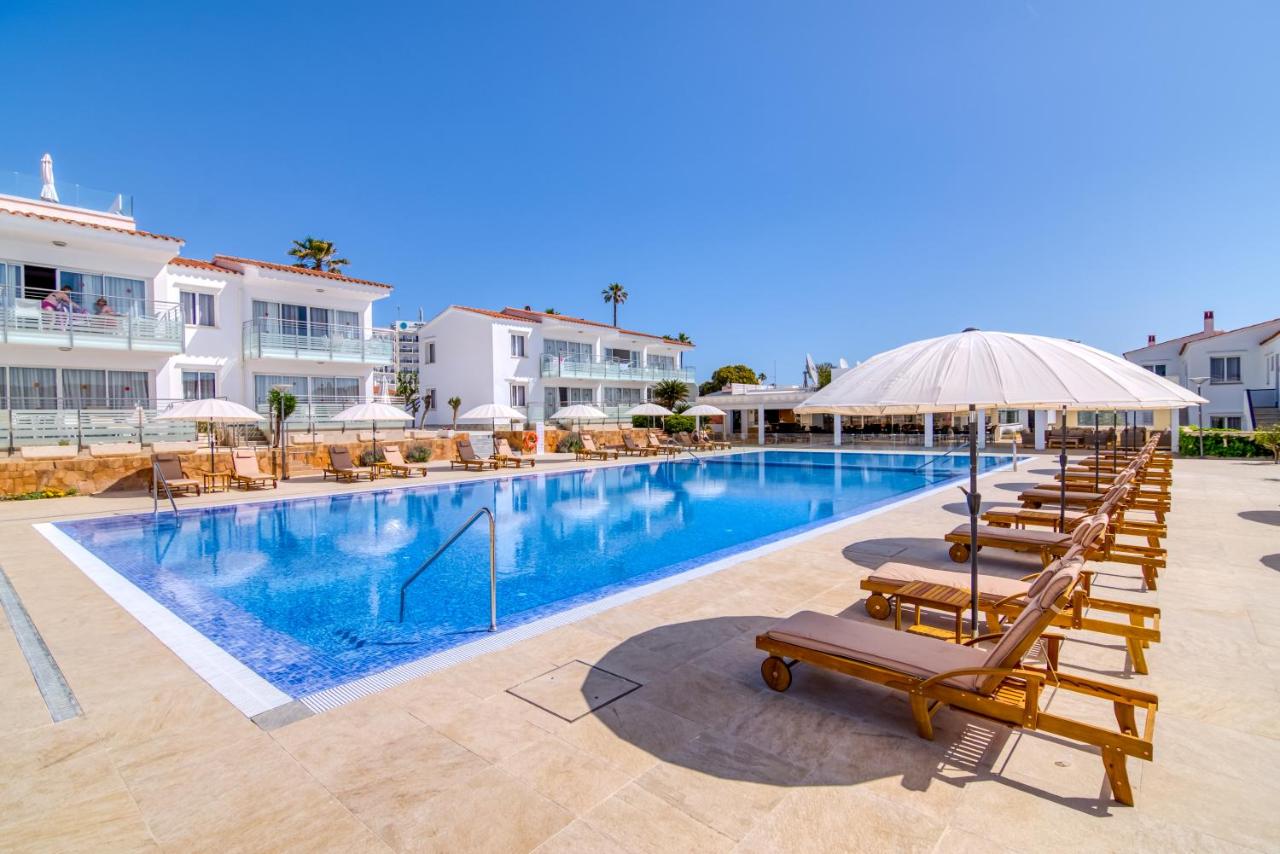 Naranjos Resort Menorca photo 4