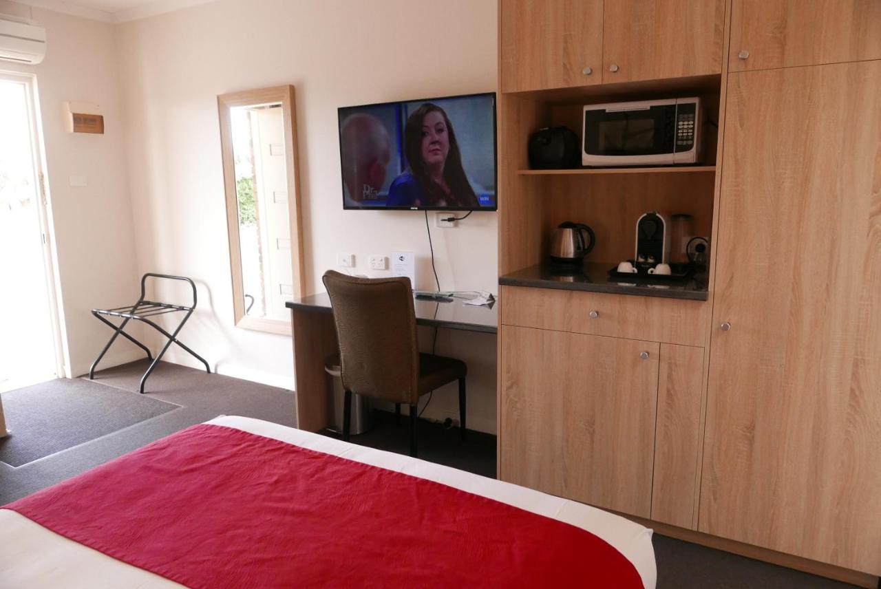 Junction Motel photo 4