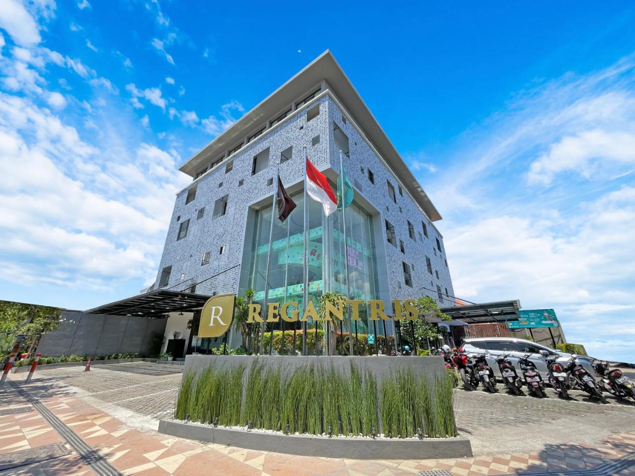 Regantris Darmo Surabaya