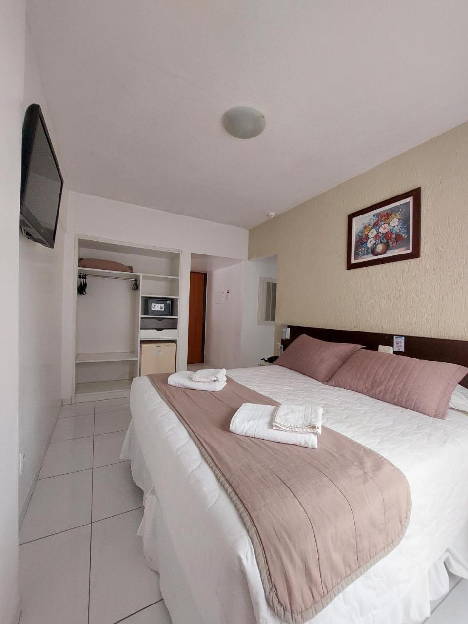 Hotel Vela Azul