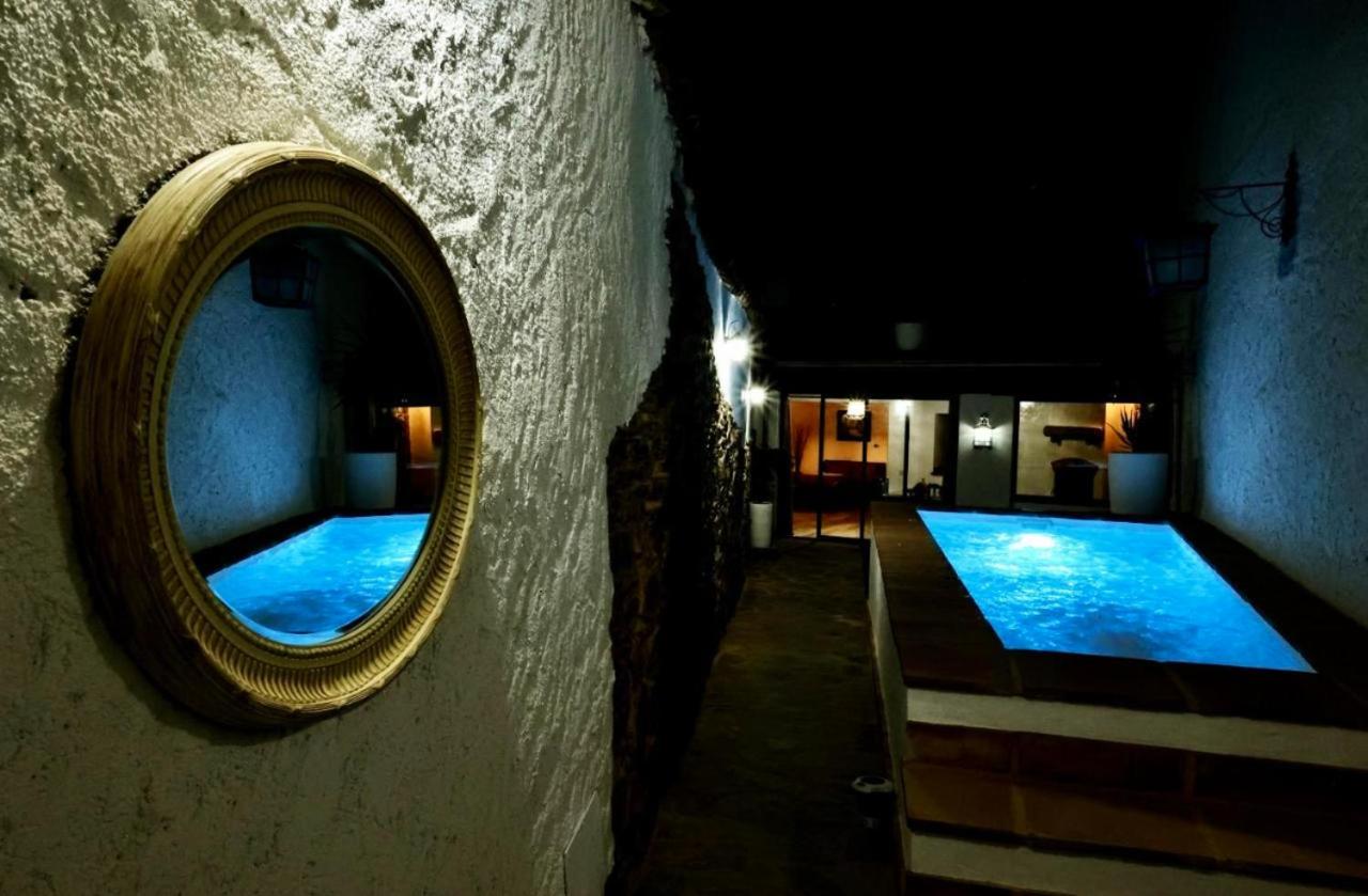 Charming villa in Santa Elena with private poolEL - 5
