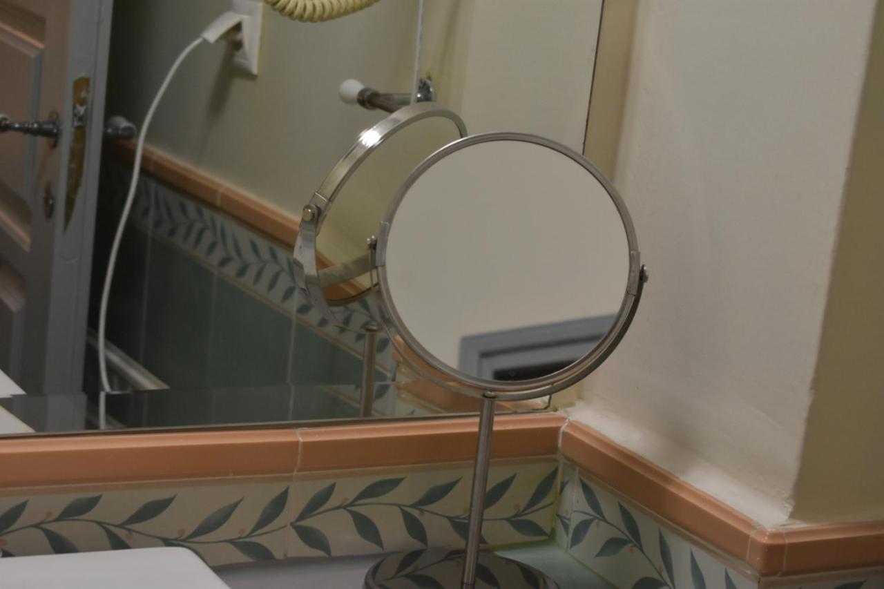 Kyriaki Guesthouse & Suites photo 4