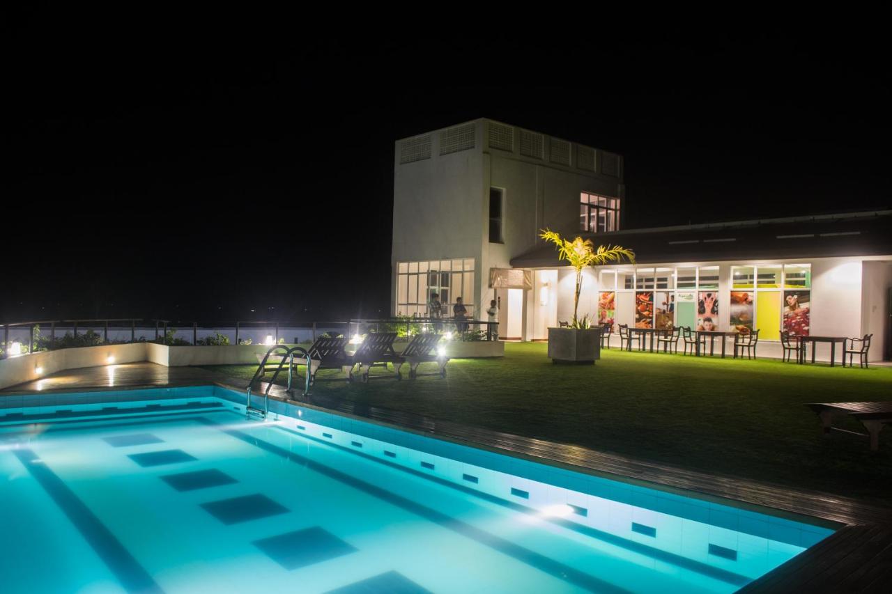 Refresh Hotel Hikkaduwa photo 3
