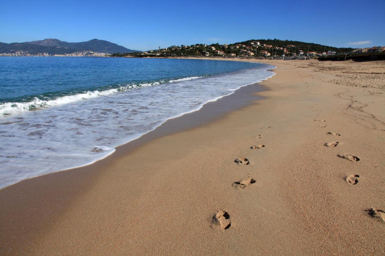 Radisson Blu Resort & Spa, Ajaccio Bay - 5