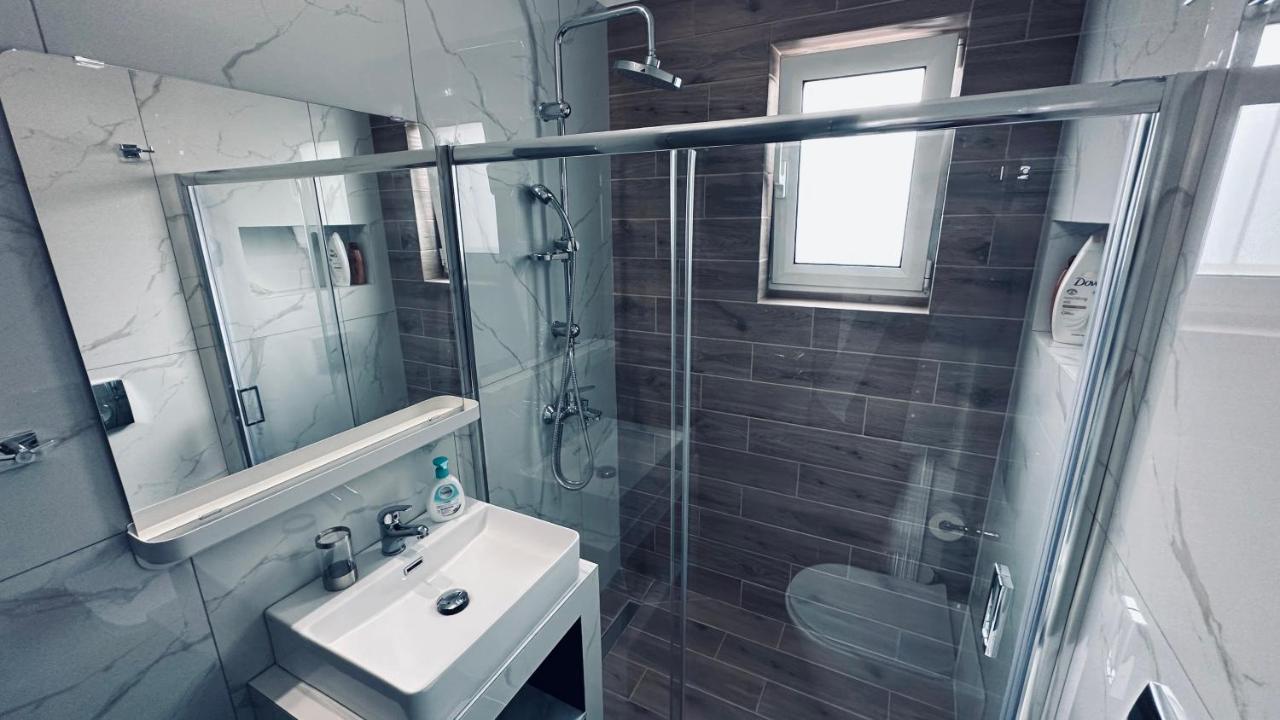 Hodos Luxury APT near ATH-Airport - 4