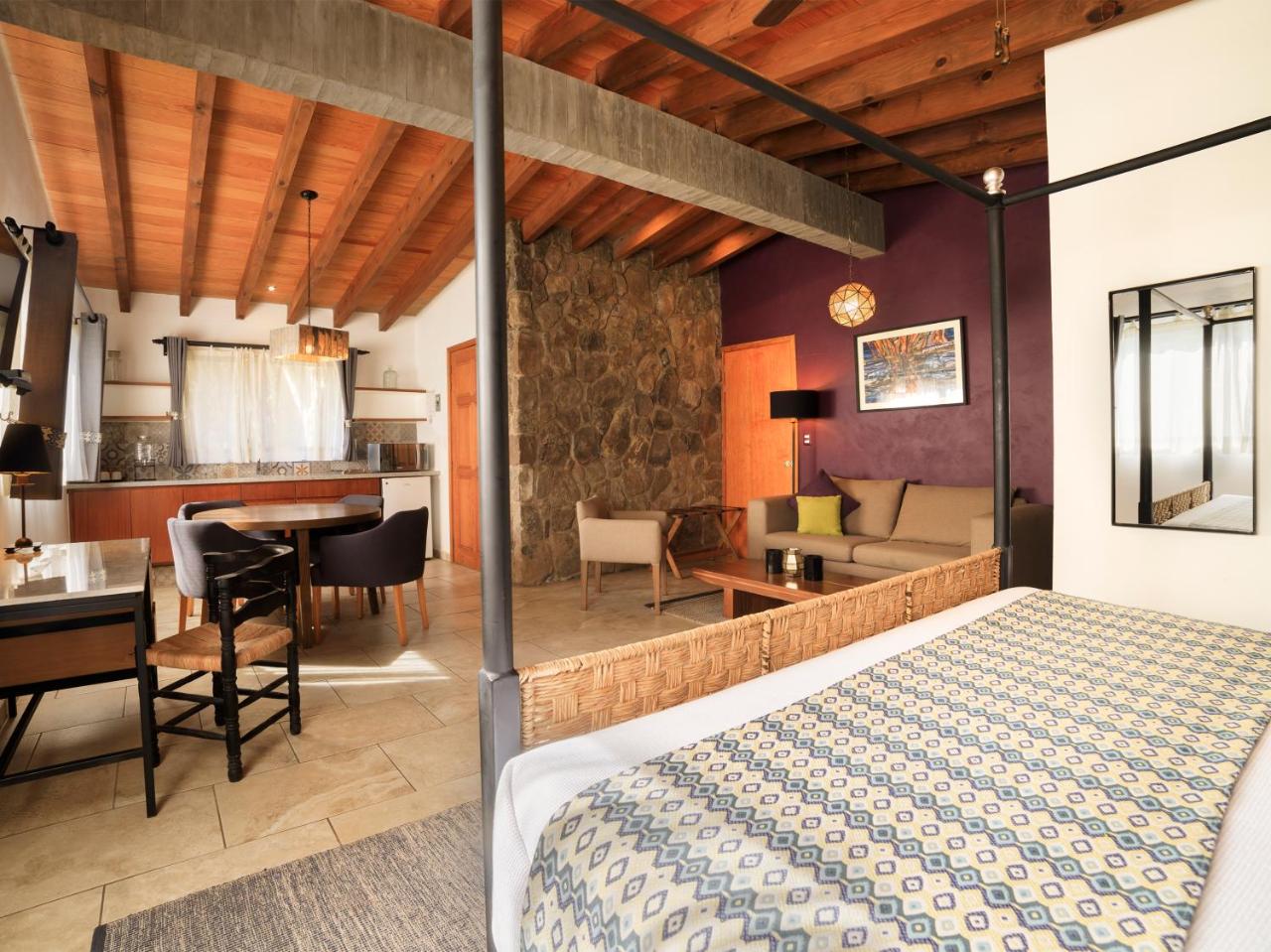 Hotel Amate del Rio