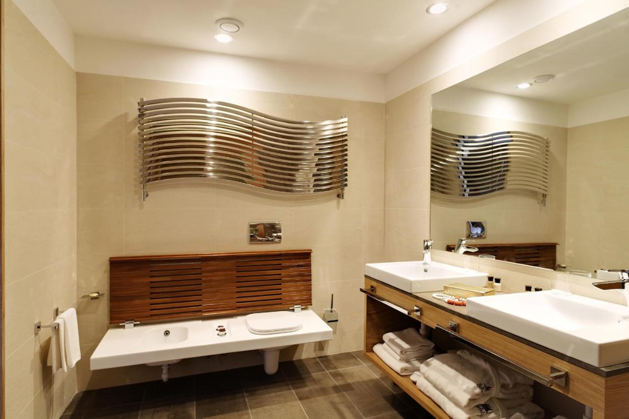 Hotel Cristallo photo 3