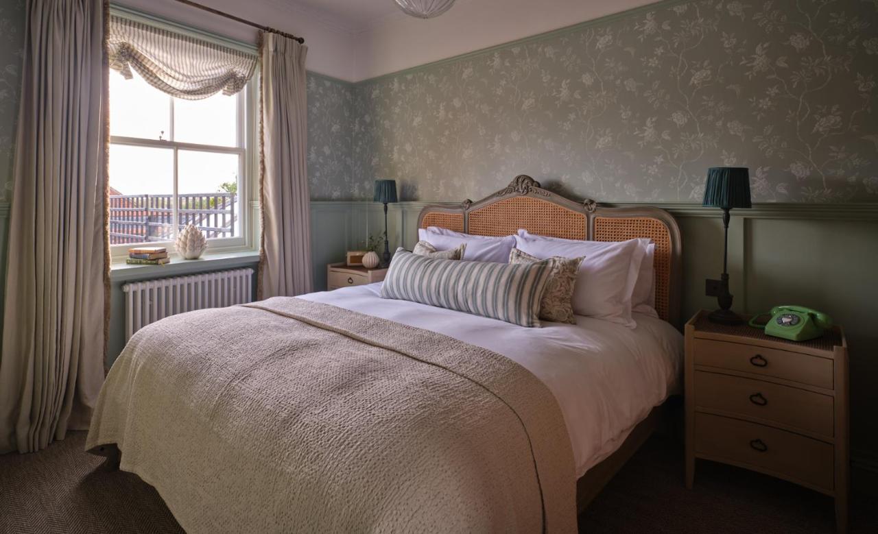 Stanwell House photo 3