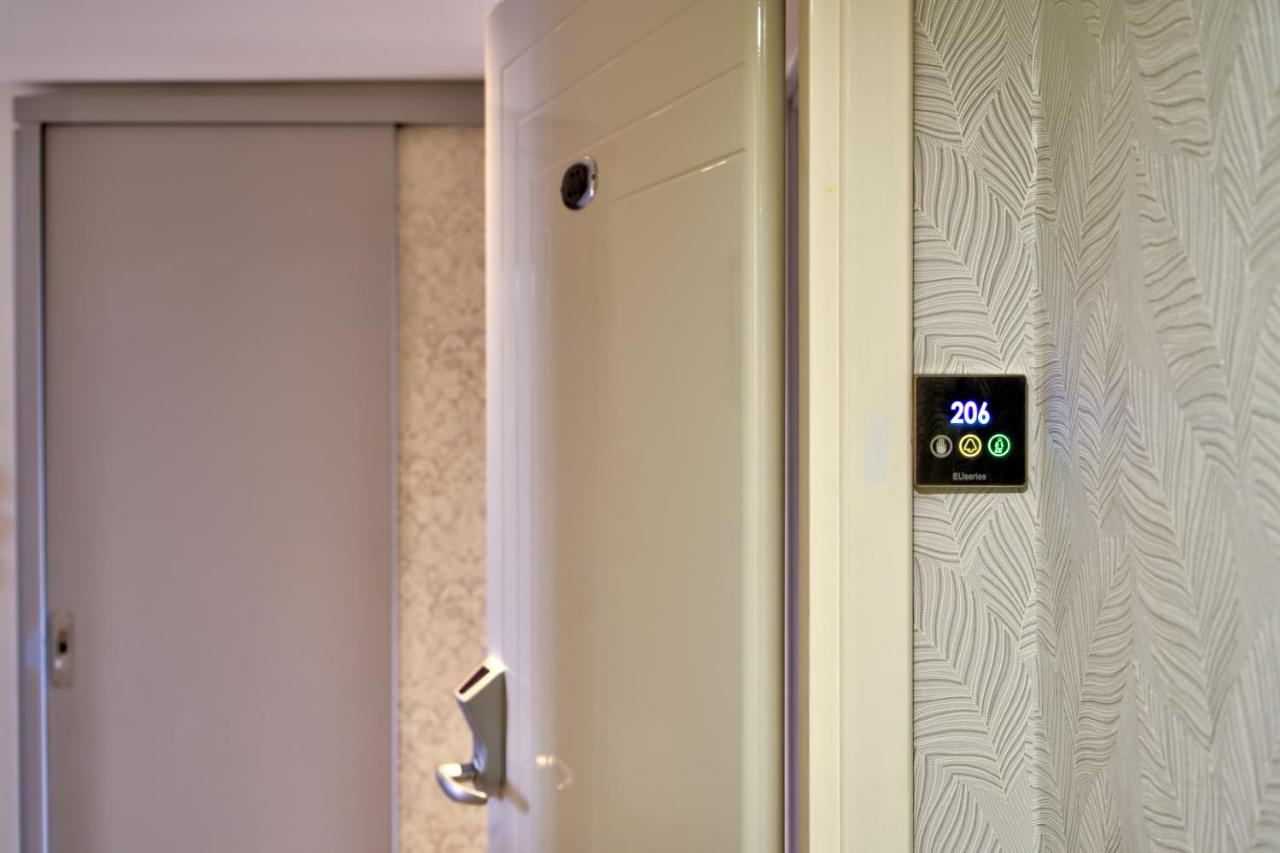 Poseidon Hotel photo 3