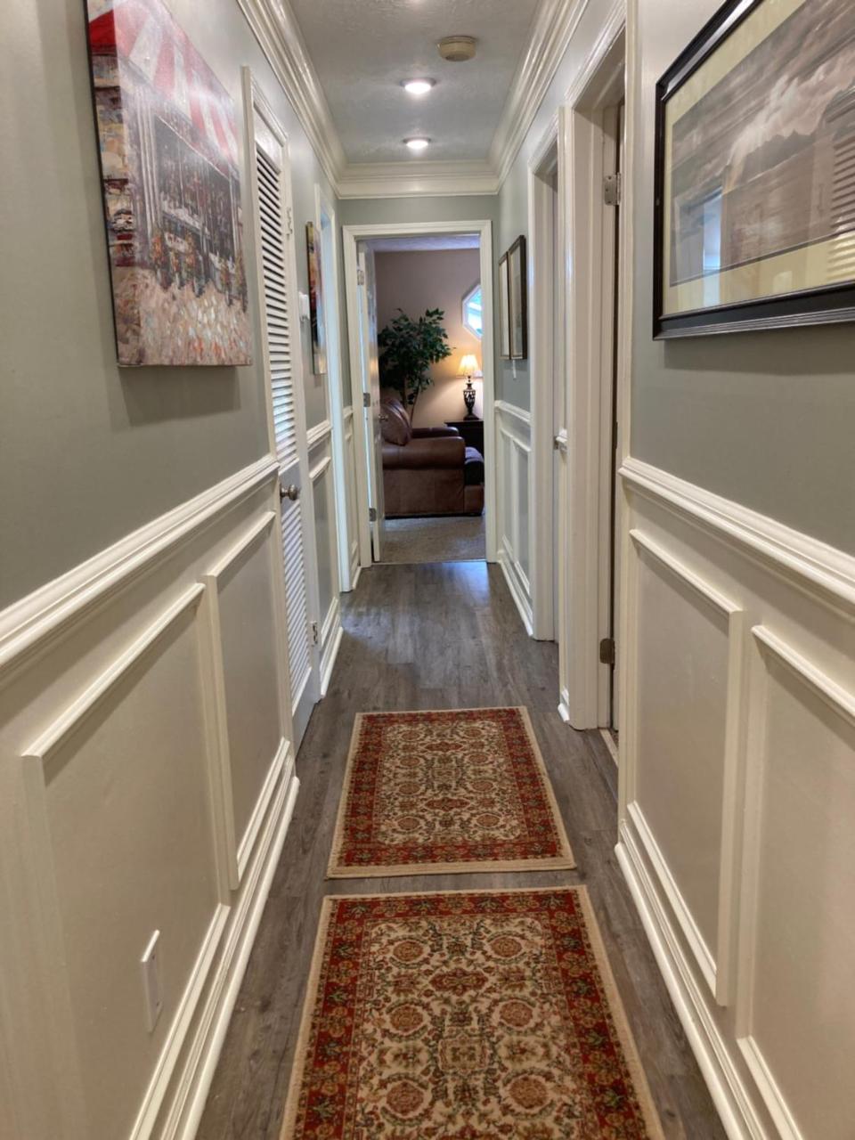 Classic City 3 bedroom 2 bath condo with deck close to UGA, Five Points, and Memorial Park in Athens photo 3