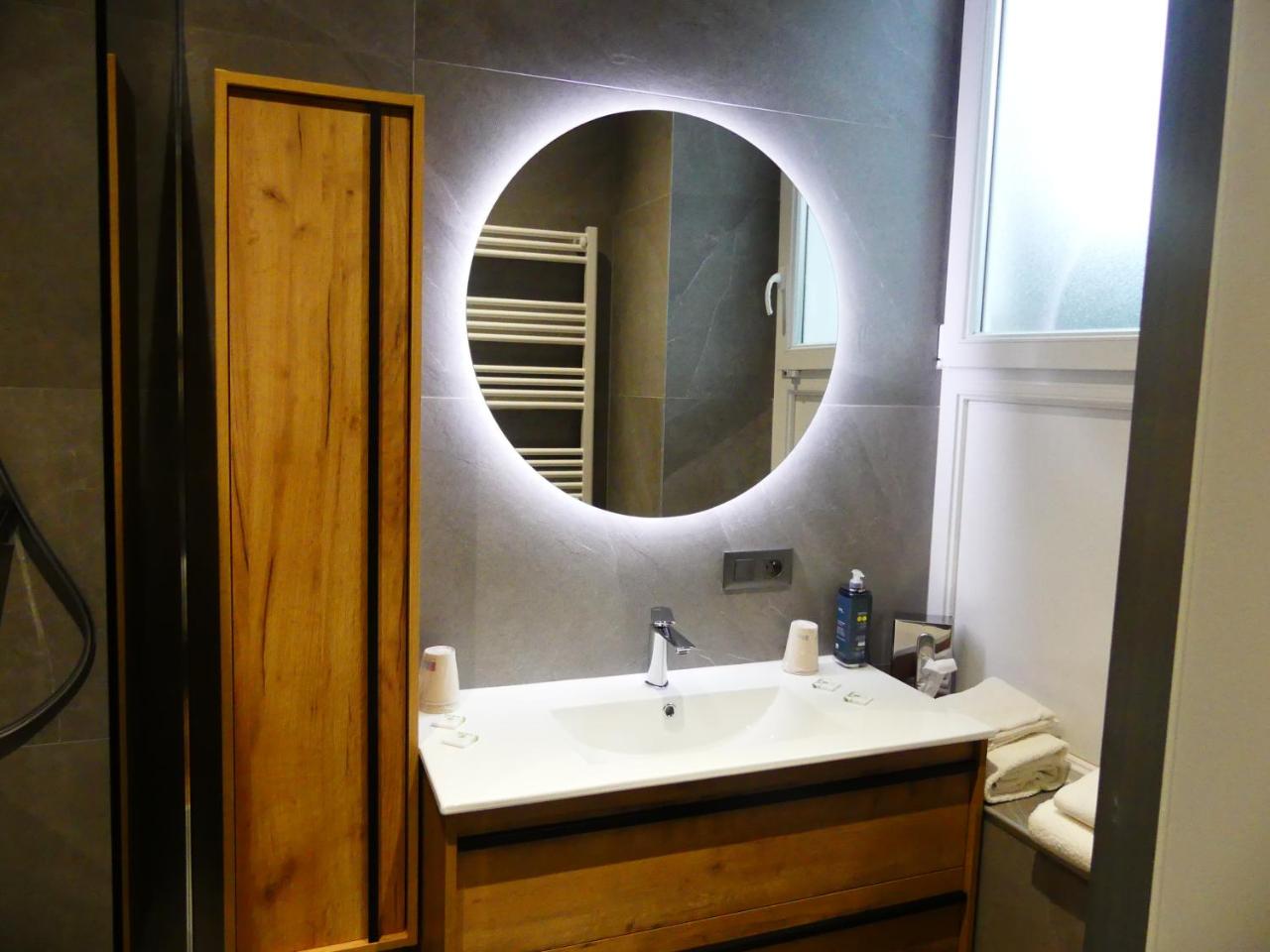 Logis Hotel Des Bains photo 2