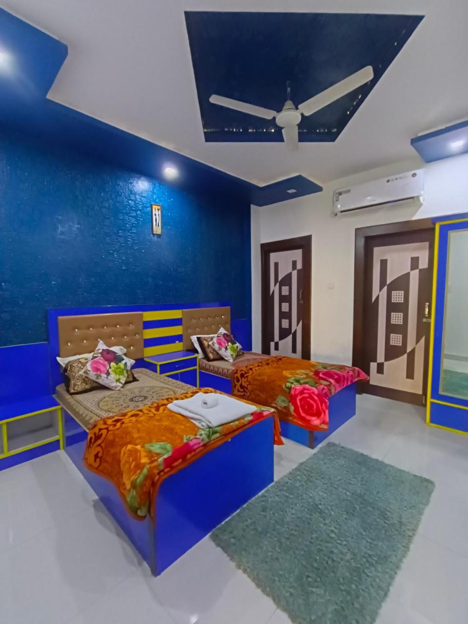 Friends Home Stay - Agra photo 2