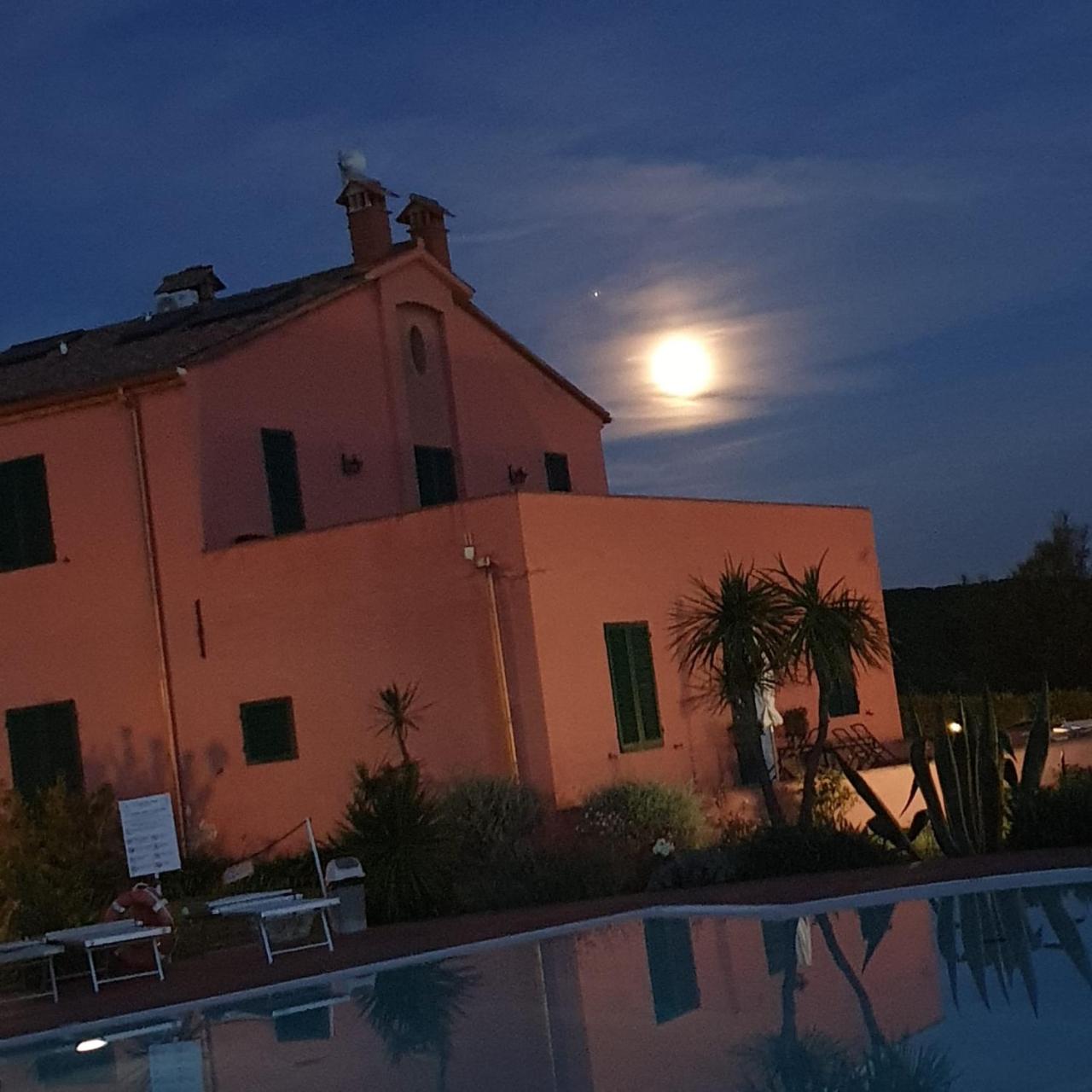 Sunset house - 4