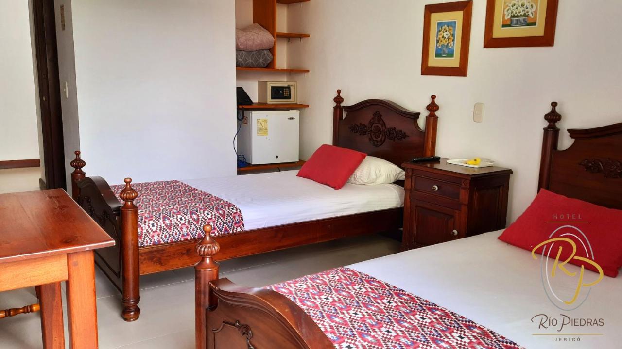 Hotel Rio Piedras photo 2