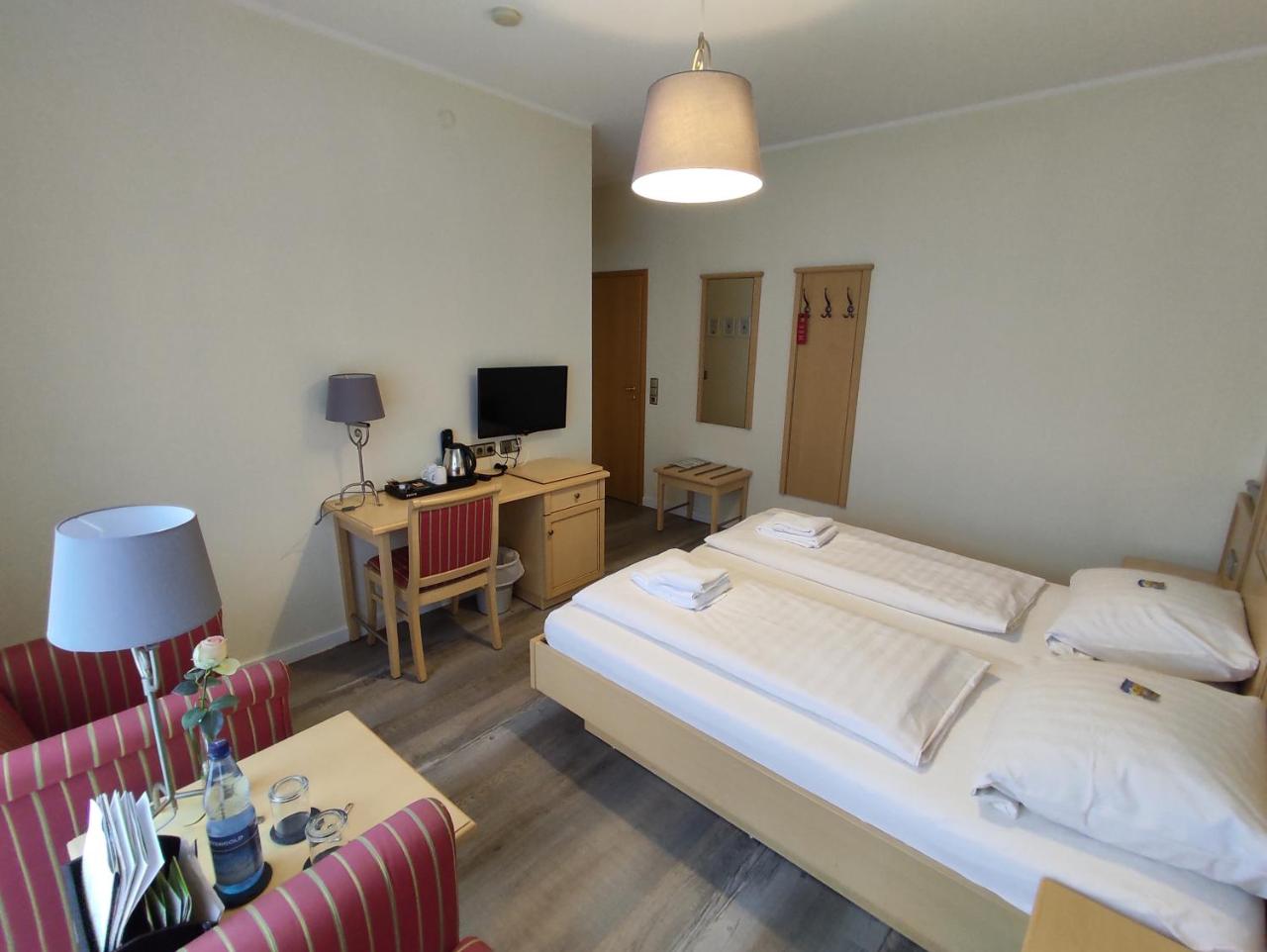 Hotel Zum Märchenwald photo 3
