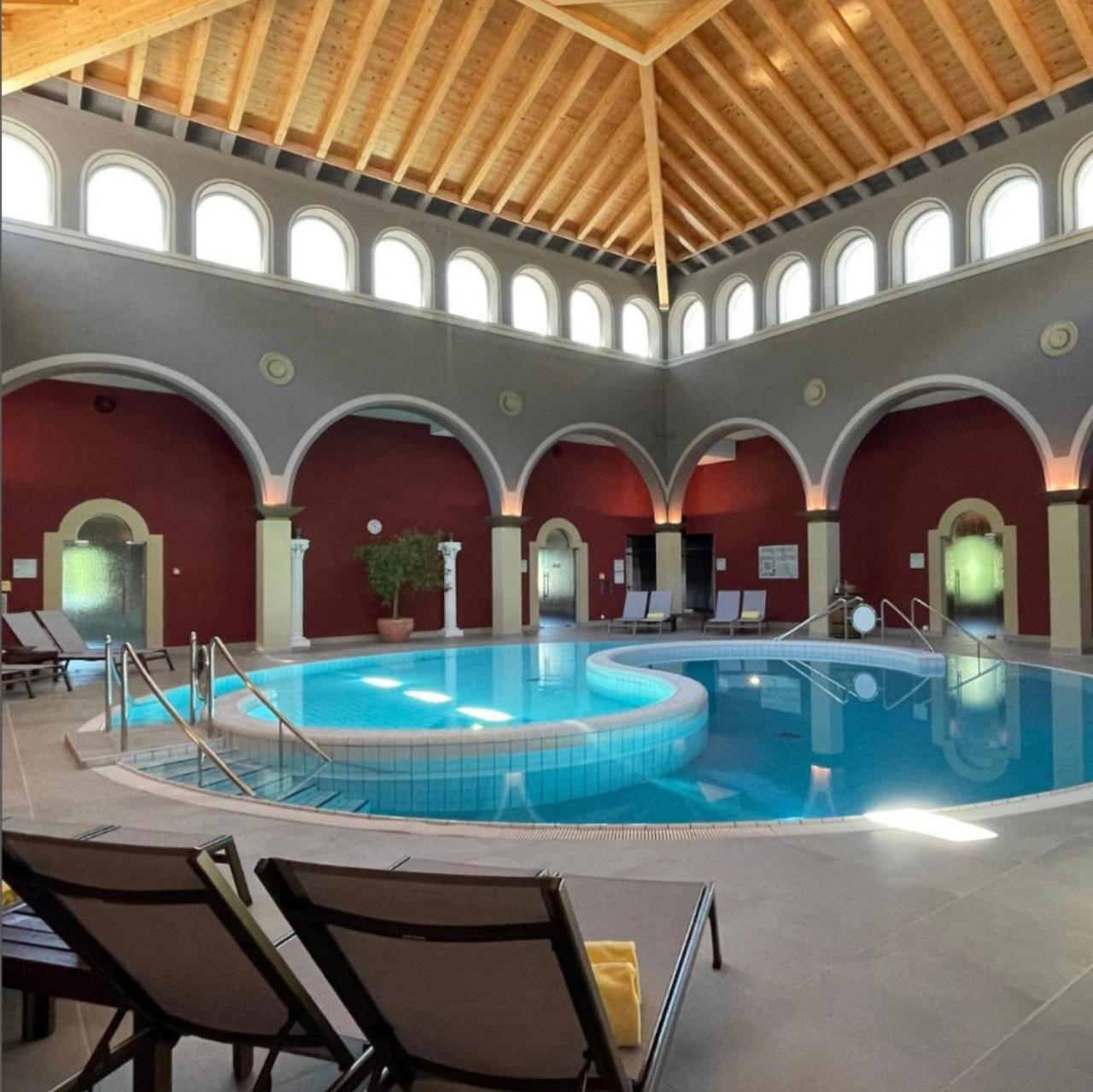 Thermal Hotels & Walliser Alpentherme Leukerbad