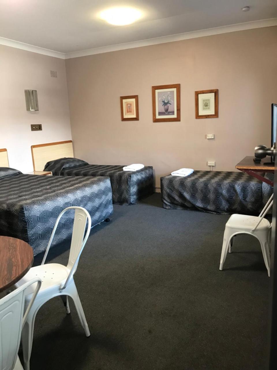Downtown Motel photo 4