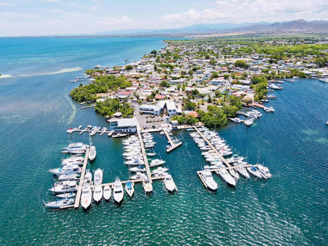 Marina de Salinas