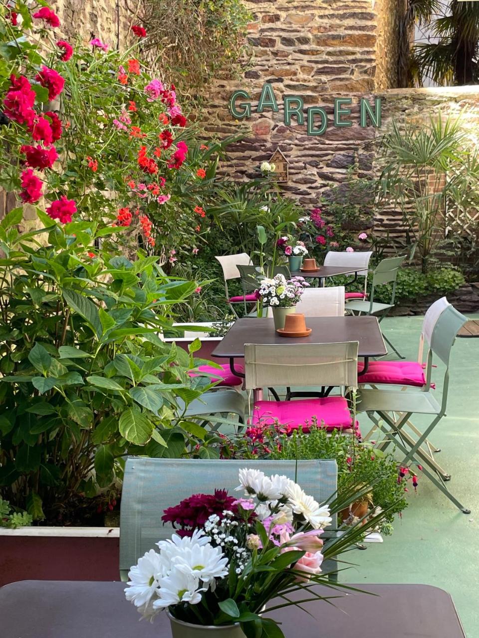 Garden Hotel Rennes Centre Gare - 4
