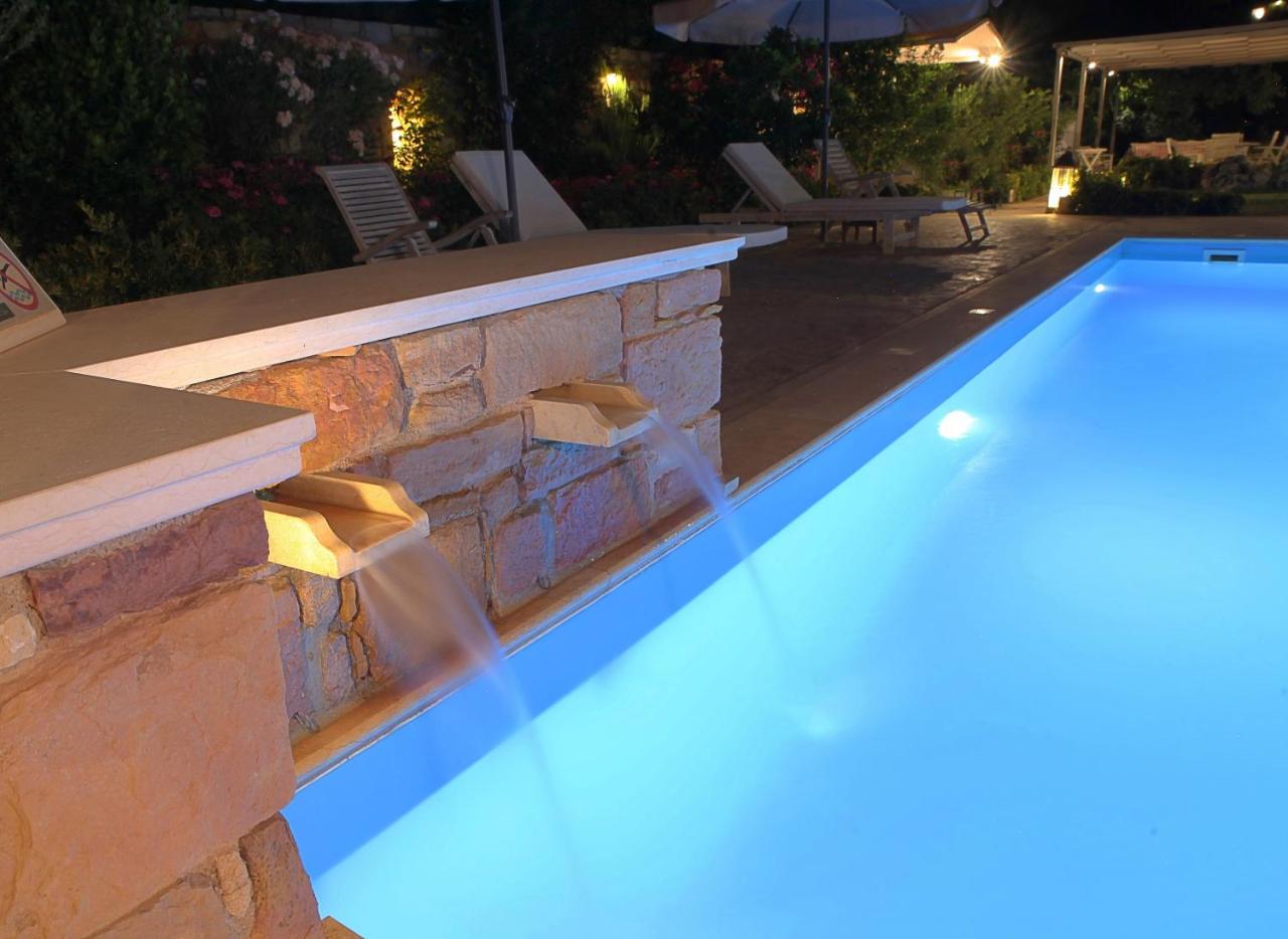 Venetis Luxury Apartments - 2