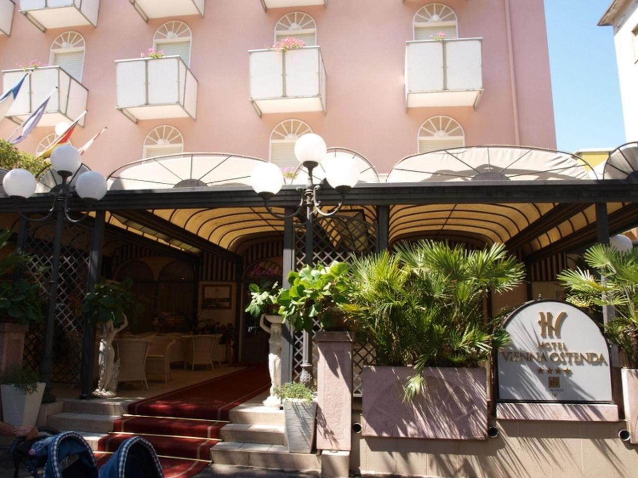 Hotel Vienna Ostenda e Ristorante il Danubio photo 2
