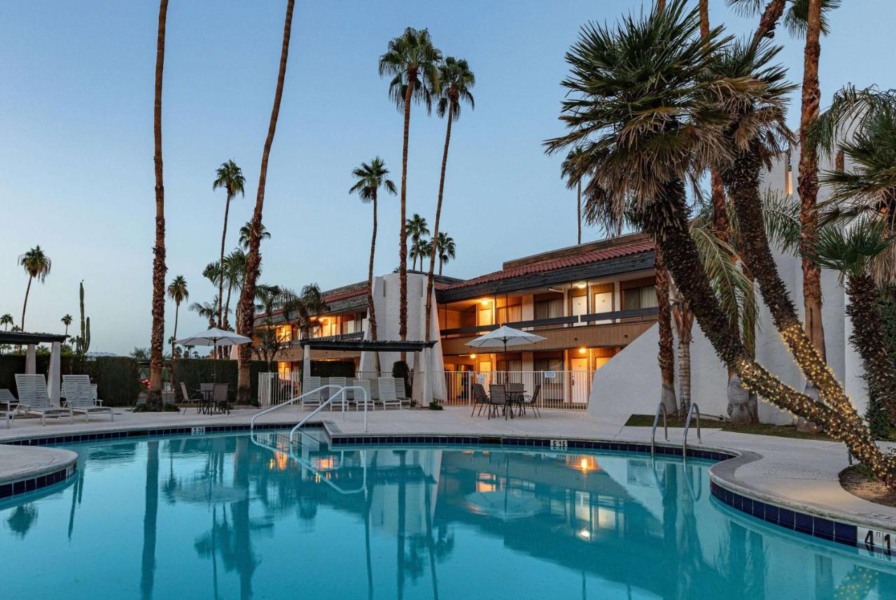 Travelodge by Wyndham Palm Springs Thumbnail